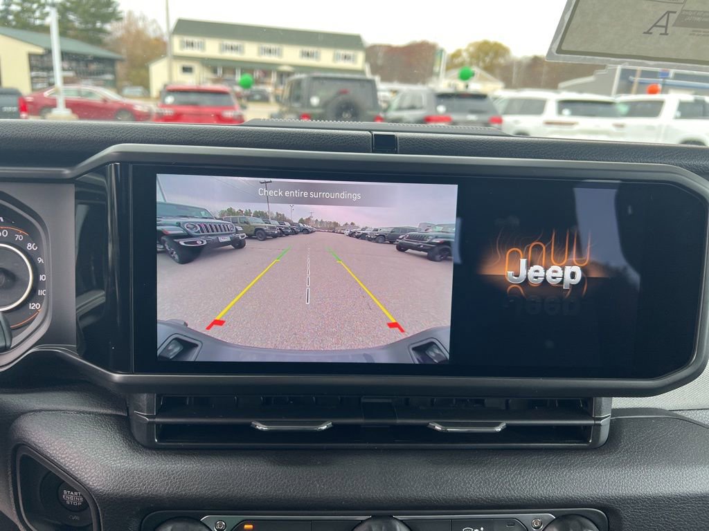 New 2026 Jeep Gladiator Sport image 28