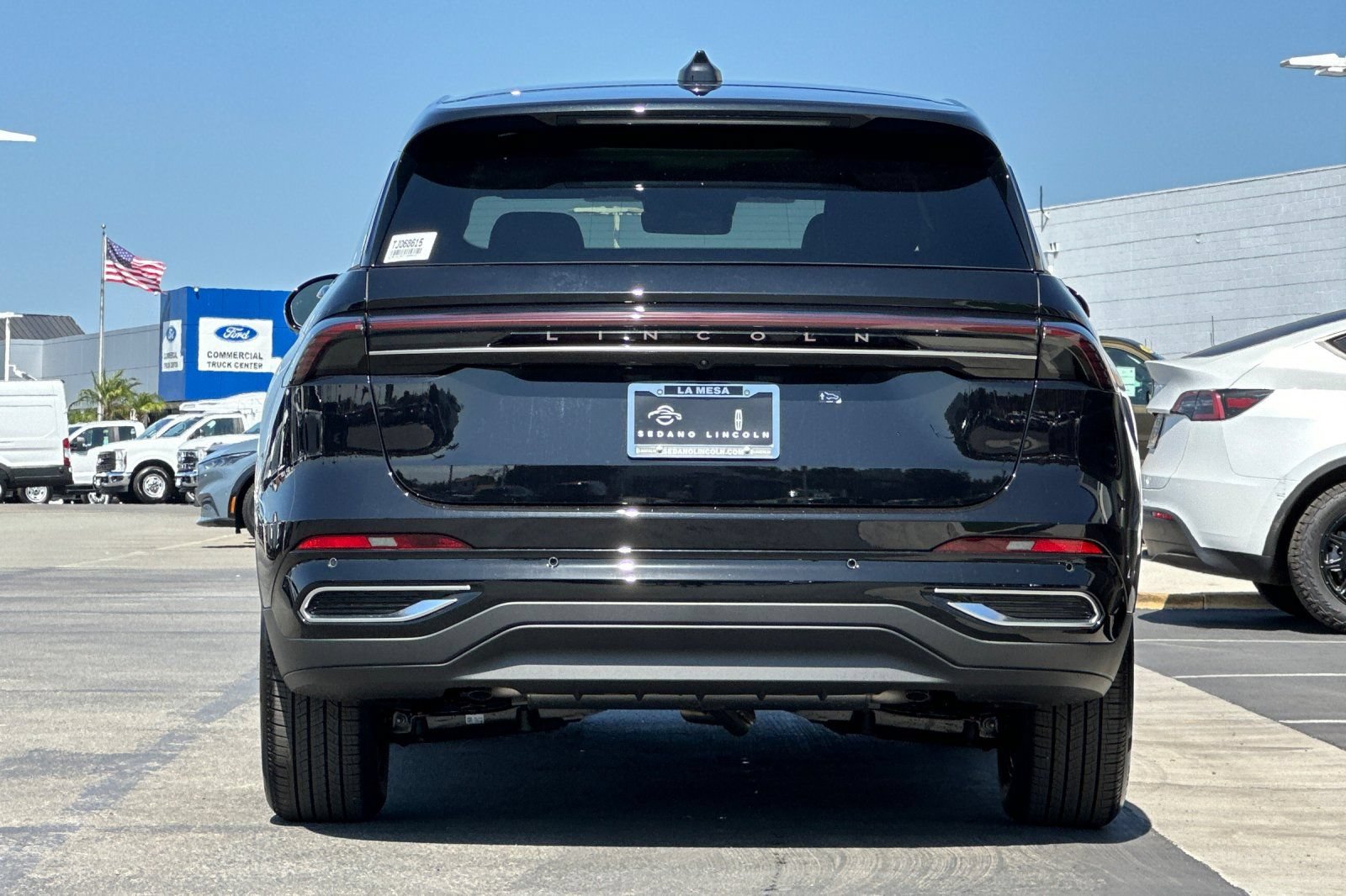 New 2026 Lincoln Nautilus Premier w/ Equipment Group 102A AWD/4WD image 4