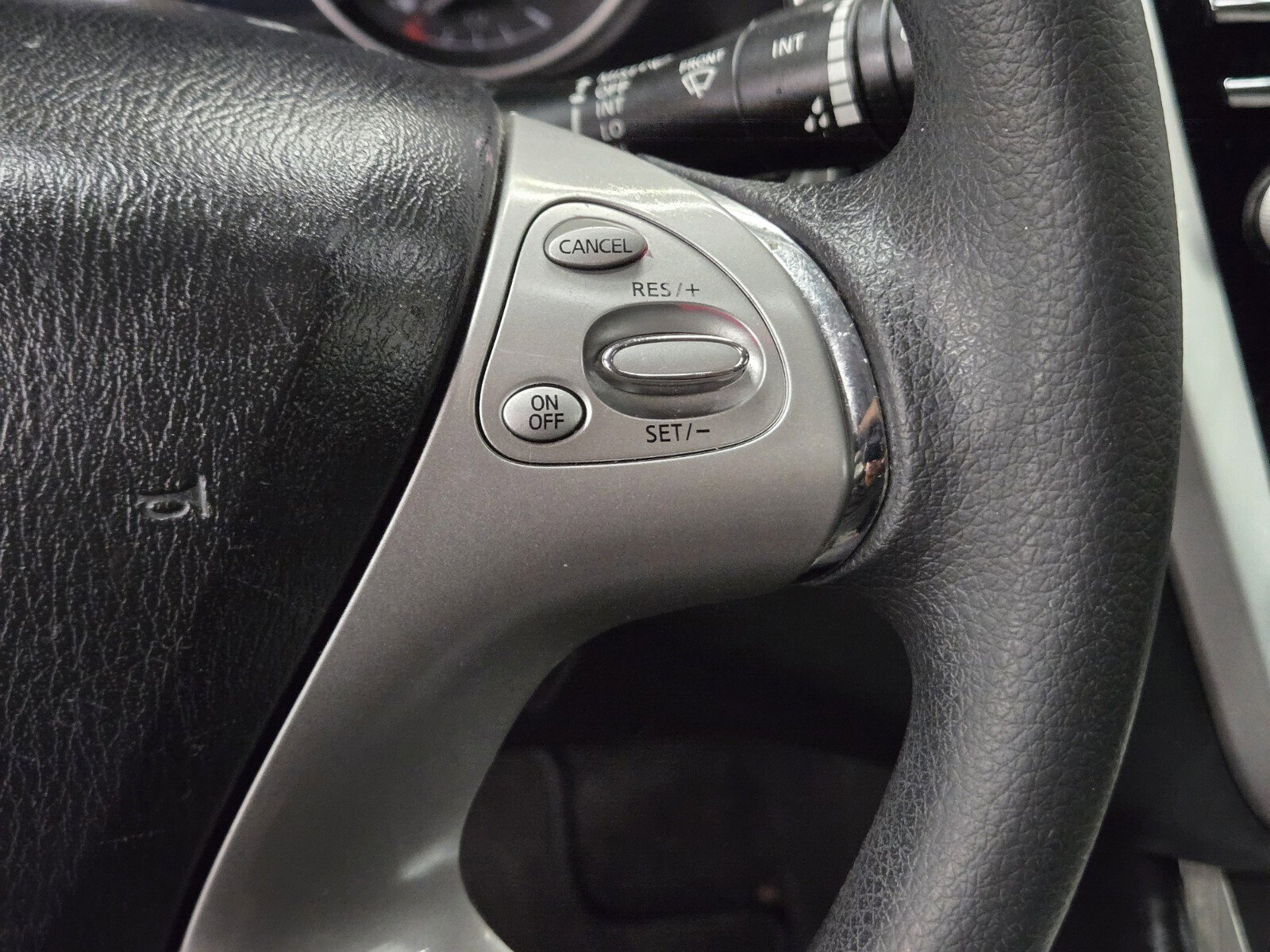 Used 2015 Nissan Murano S w/ Navigation Package FWD image 16