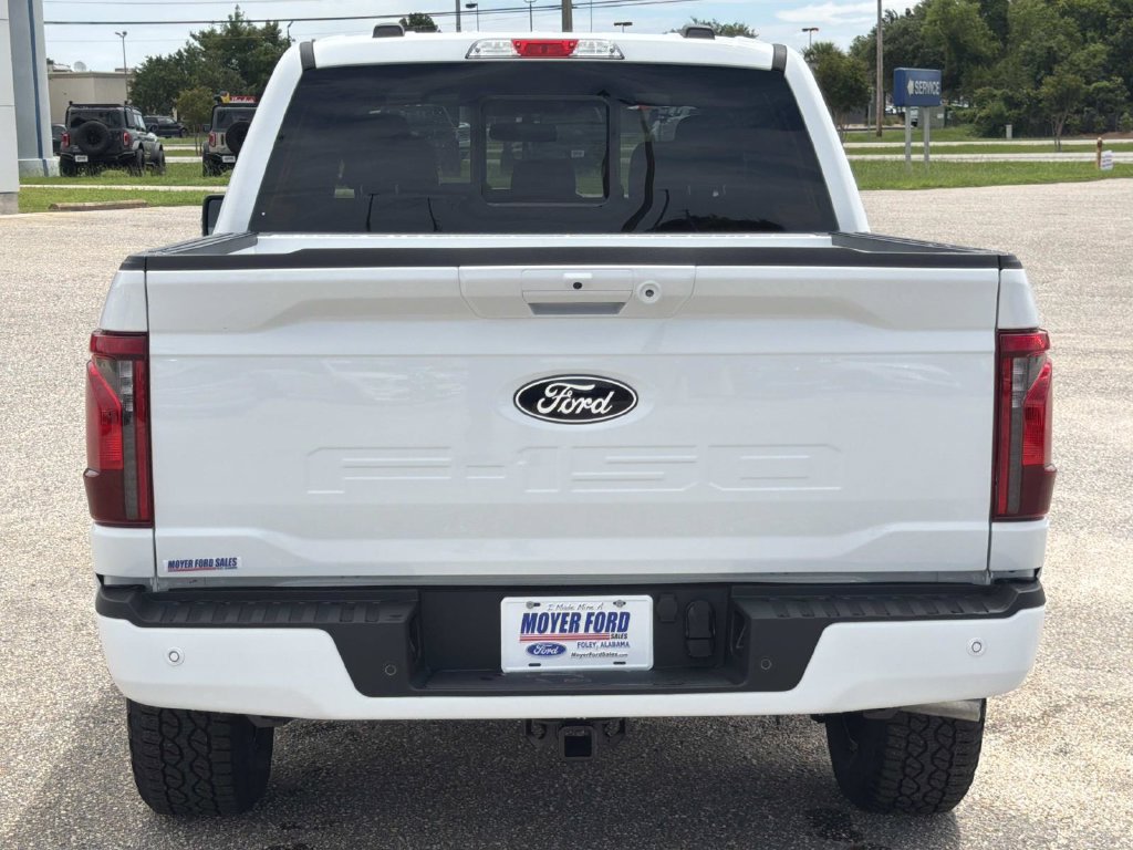New 2026 Ford F150 XLT w/ Equipment Group 302A MID AWD/4WD image 5