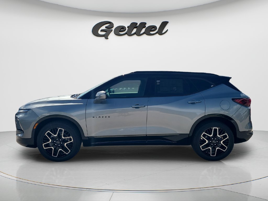 New 2026 Chevrolet Blazer RS w/ Driver Confidence II Package FWD image 4