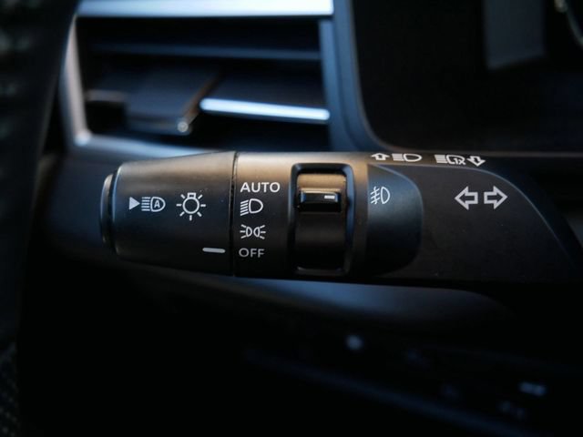Used 2024 Mitsubishi Outlander SEL AWD/4WD image 20