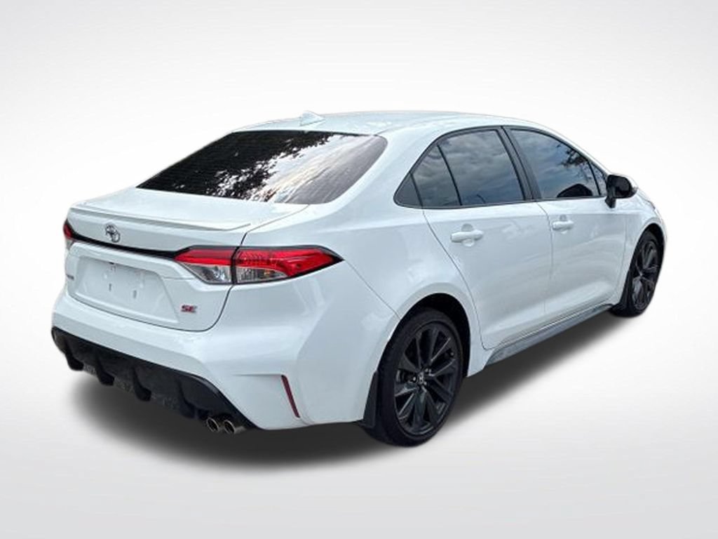 Used 2024 Toyota Corolla SE FWD image 7