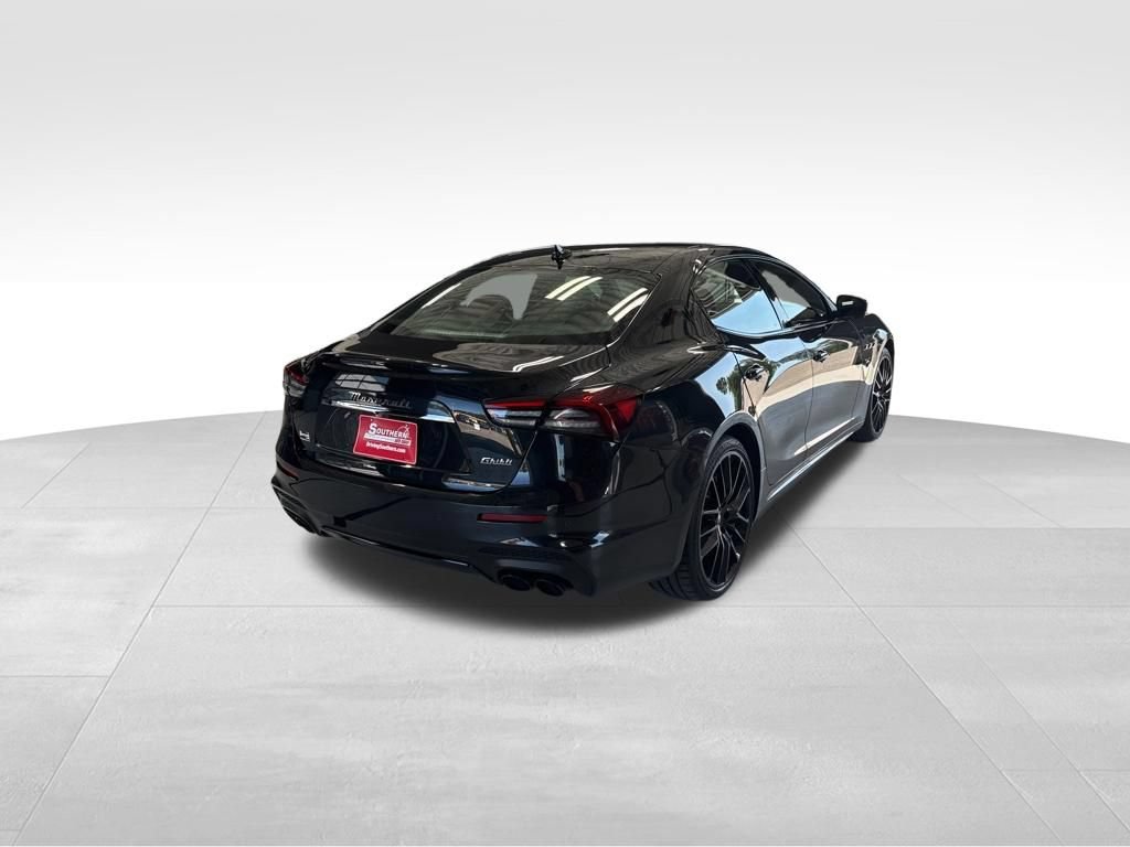 Used 2023 Maserati Ghibli Modena RWD image 5