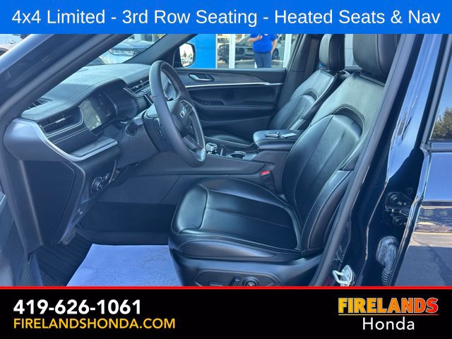Used 2024 Jeep Grand Cherokee L Limited AWD/4WD image 13