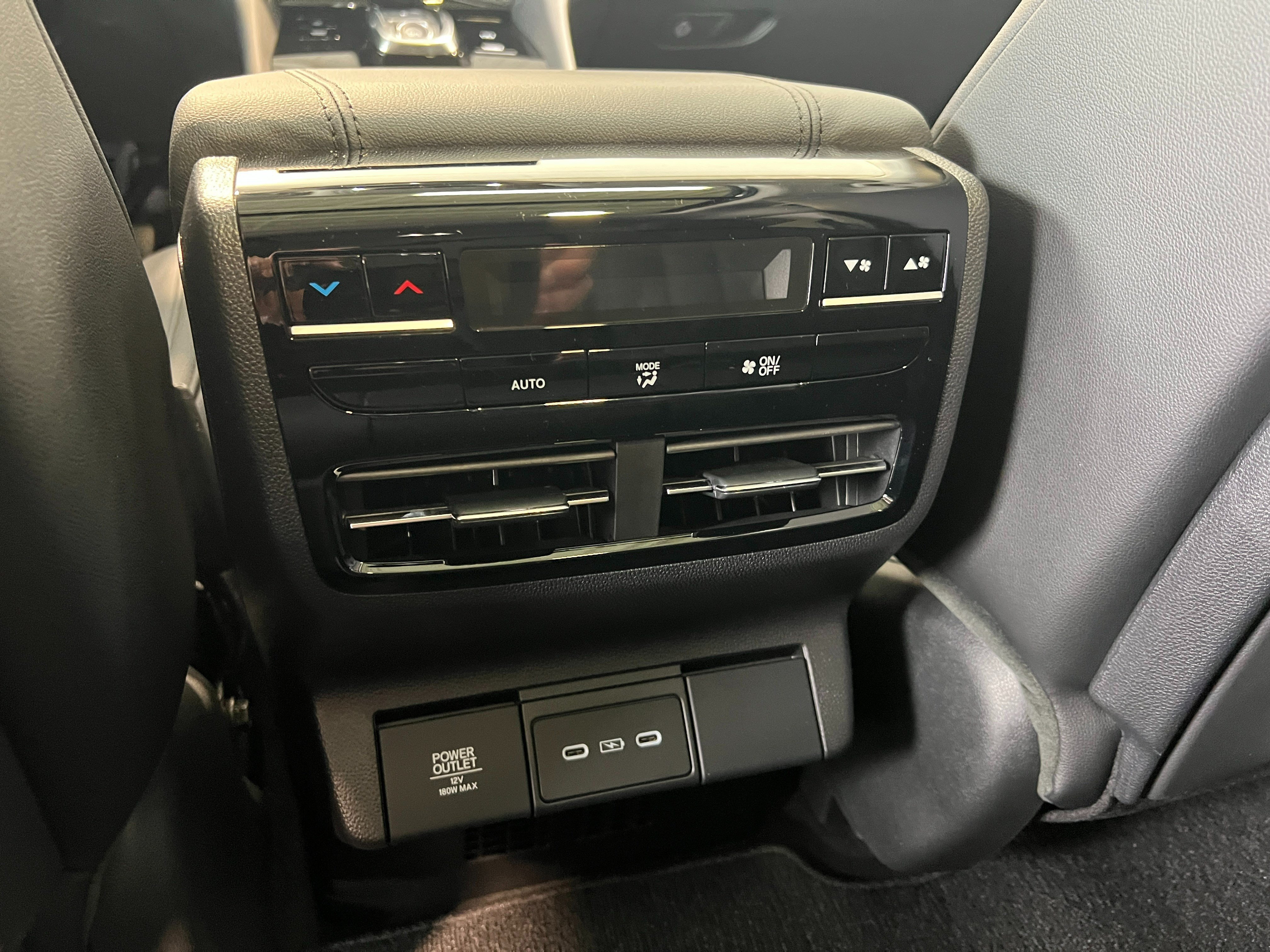 New 2026 Acura MDX SH-AWD image 28