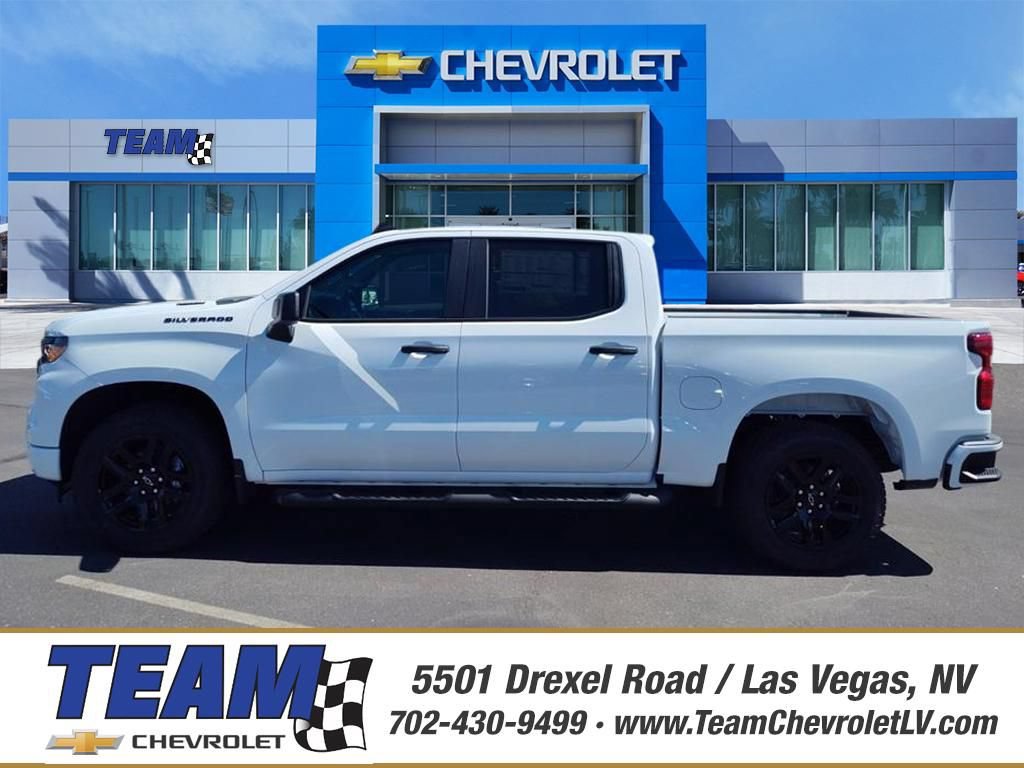 New 2026 Chevrolet Silverado 1500 Custom w/ Turbomax Blackout Package
