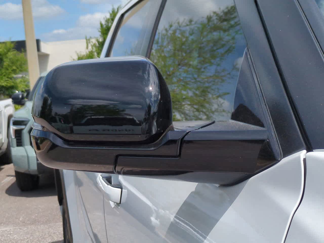 New 2026 Toyota Tundra Limited AWD/4WD image 12