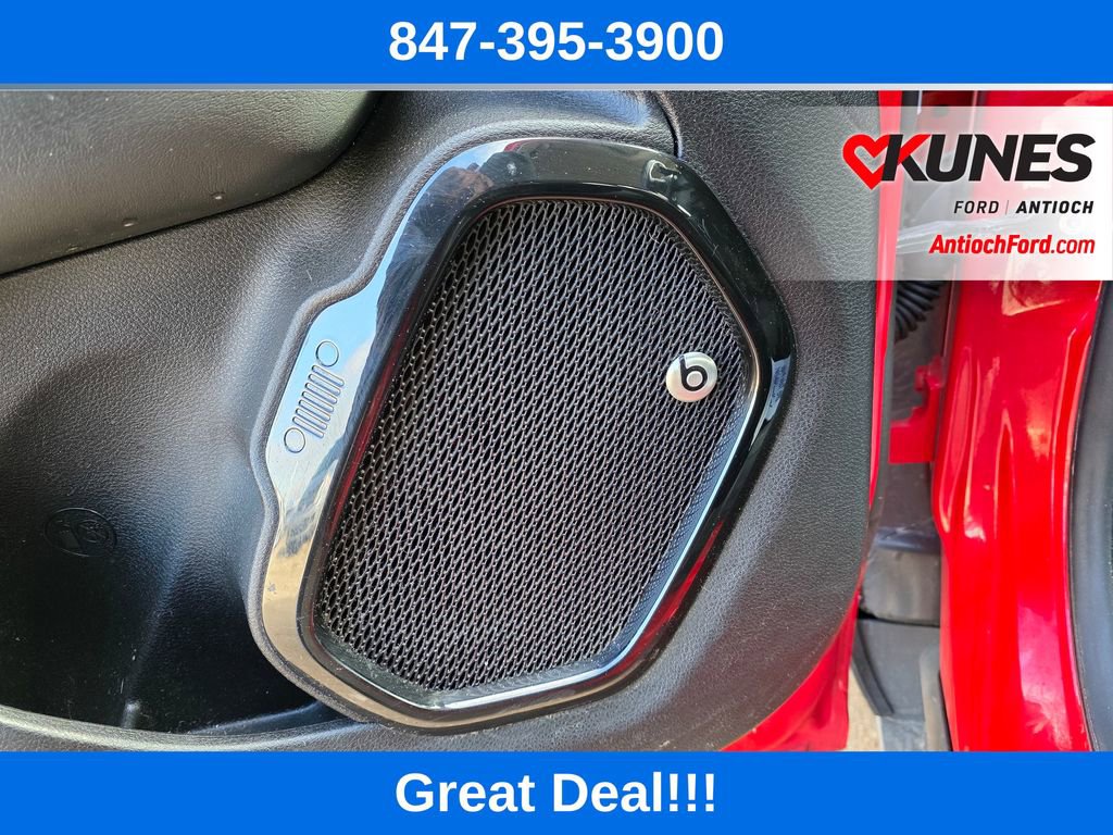 Used 2017 Jeep Renegade Altitude image 16