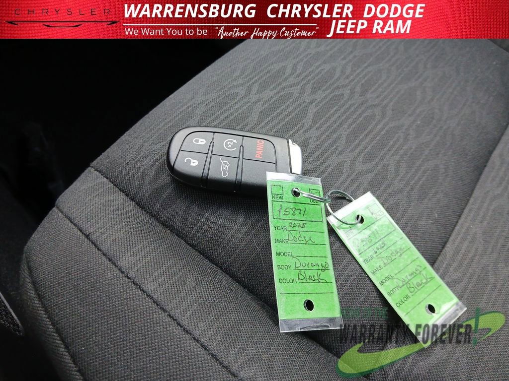 Used 2025 Dodge Durango GT image 27