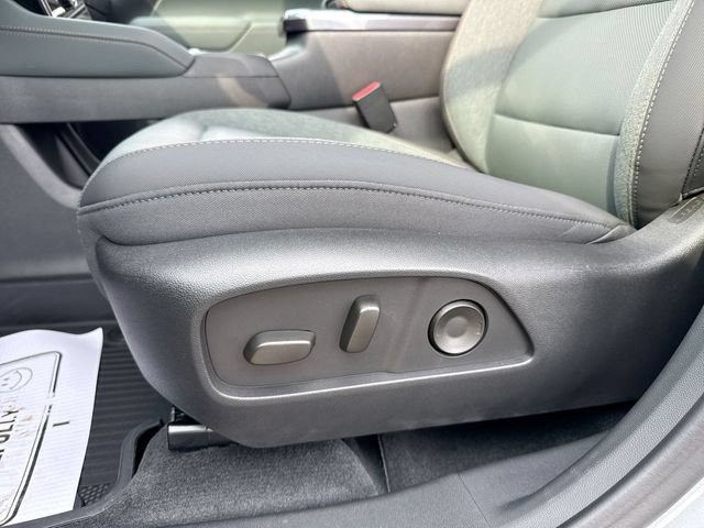 Used 2026 GMC Terrain AT4 w/ Technology Package II AWD/4WD image 12