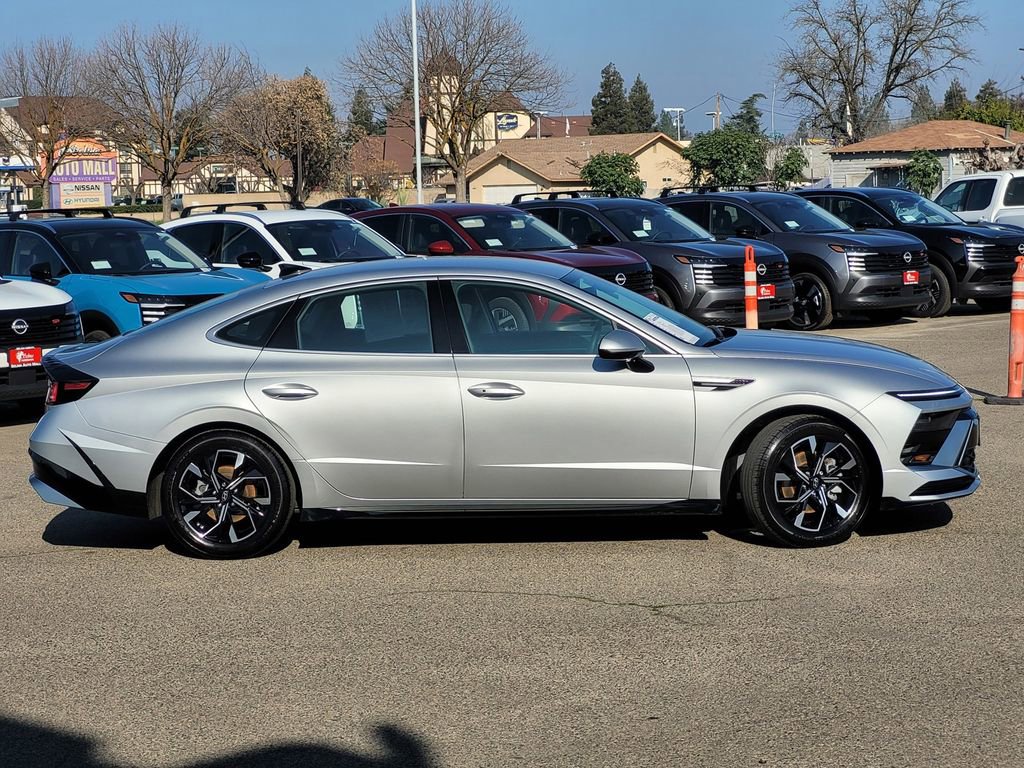 Used 2024 Hyundai Sonata SEL image 4