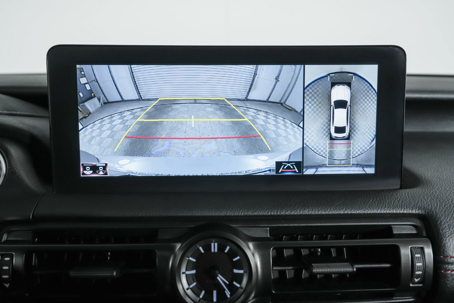 Used 2025 Lexus IS 500 w/ F-Sport Performance image 23