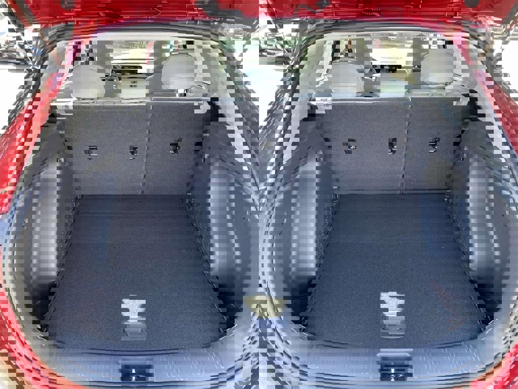 New 2026 Hyundai Kona SEL Premium image 8