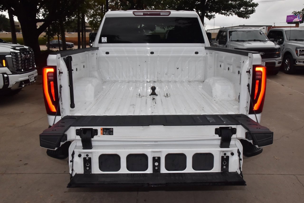 Used 2024 GMC Sierra 2500 SLT w/ SLT Convenience Package AWD/4WD image 37