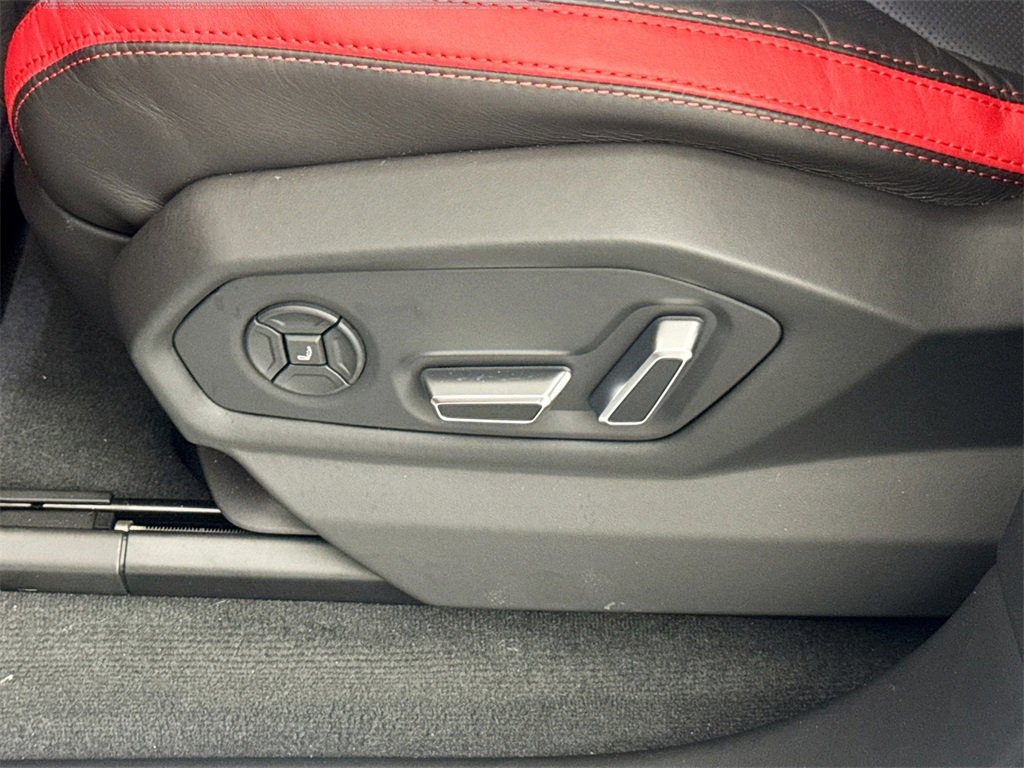 Used 2024 Lamborghini Urus S image 21