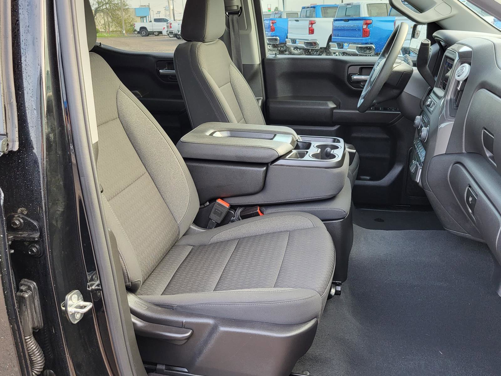 Used 2024 Chevrolet Silverado 1500 Custom Trail Boss image 10