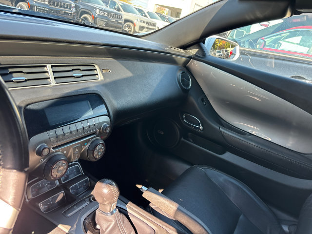 Used 2011 Chevrolet Camaro LT w/ RS Package RWD image 9