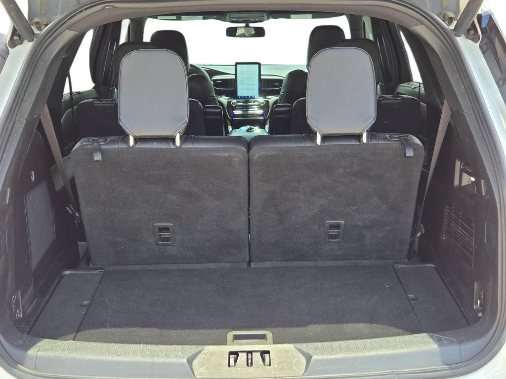 Used 2021 Ford Explorer ST w/ Equipment Group 401A AWD/4WD image 12