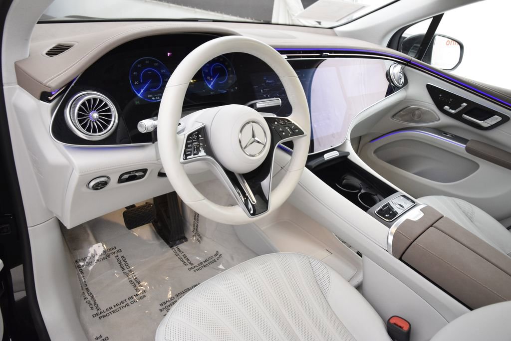 Certified 2023 Mercedes-Benz EQS 580 4MATIC SUV image 21