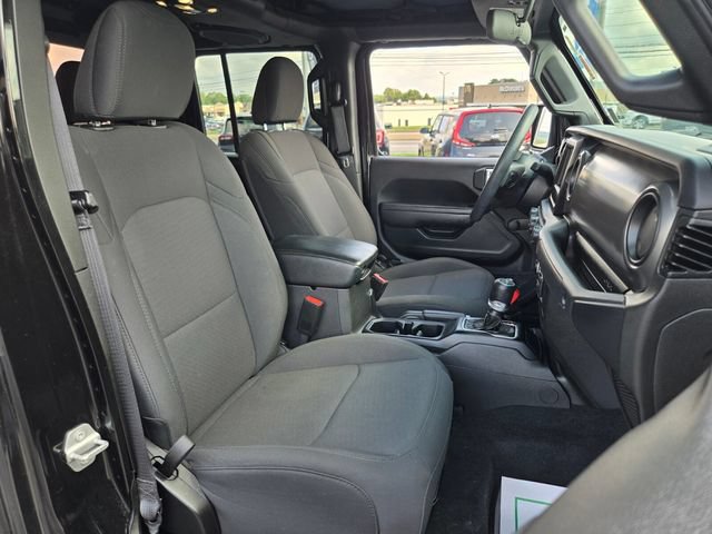 Used 2022 Jeep Gladiator Sport AWD/4WD image 21