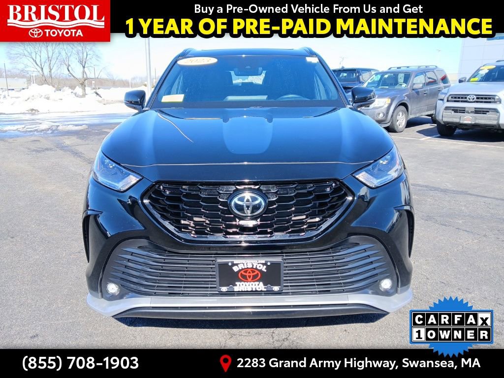 Used 2023 Toyota Highlander XSE image 2