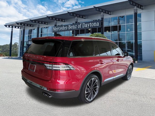 Used 2025 Lincoln Aviator Reserve w/ Equipment Group 201A image 4
