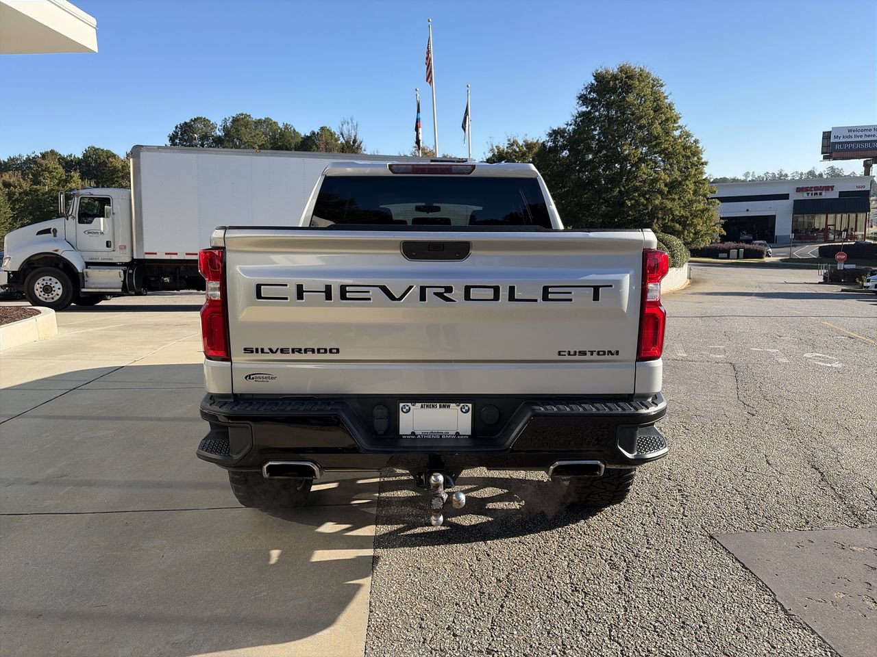 Used 2021 Chevrolet Silverado 1500 Custom Trail Boss w/ LPO, Dark Essentials Package AWD/4WD image 7