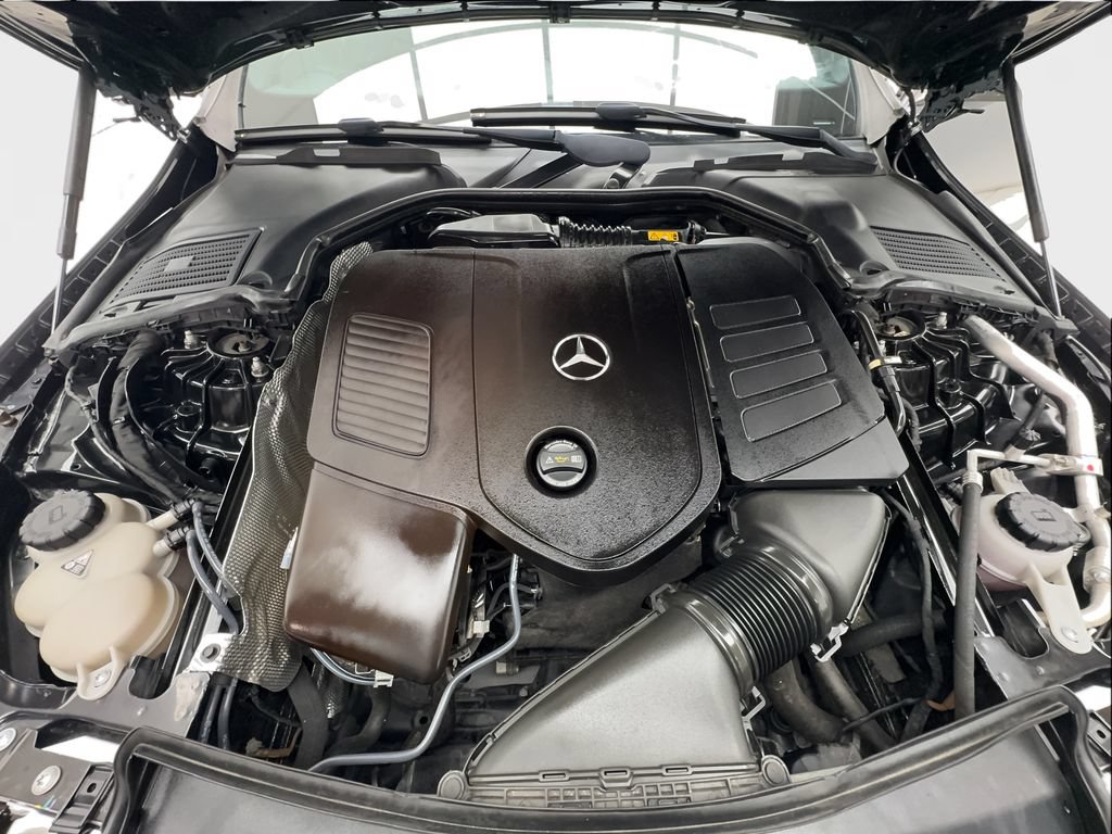 Used 2023 Mercedes-Benz C 300 Sedan image 18