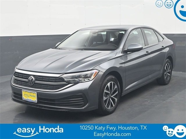 Used 2024 Volkswagen Jetta S image 1