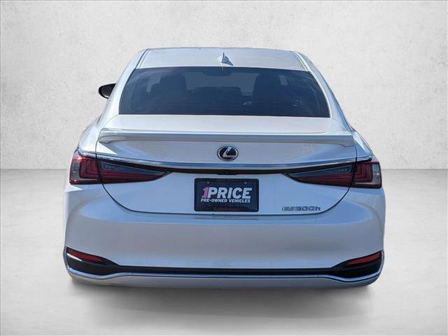 Used 2021 Lexus ES 300h w/ Accessory Package 2 image 6