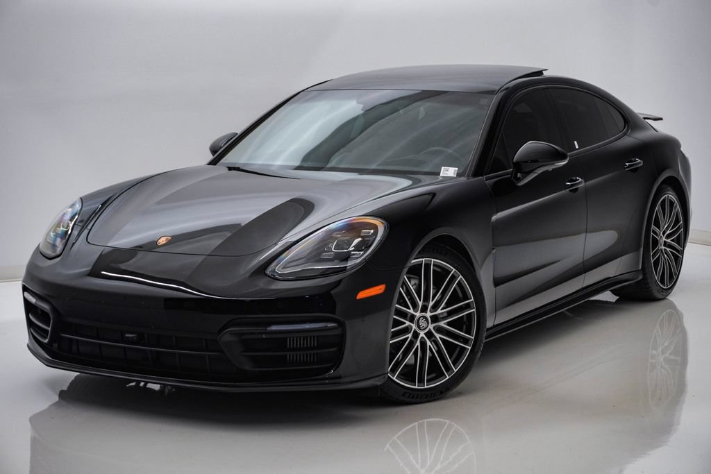 Used 2021 Porsche Panamera RWD image 3