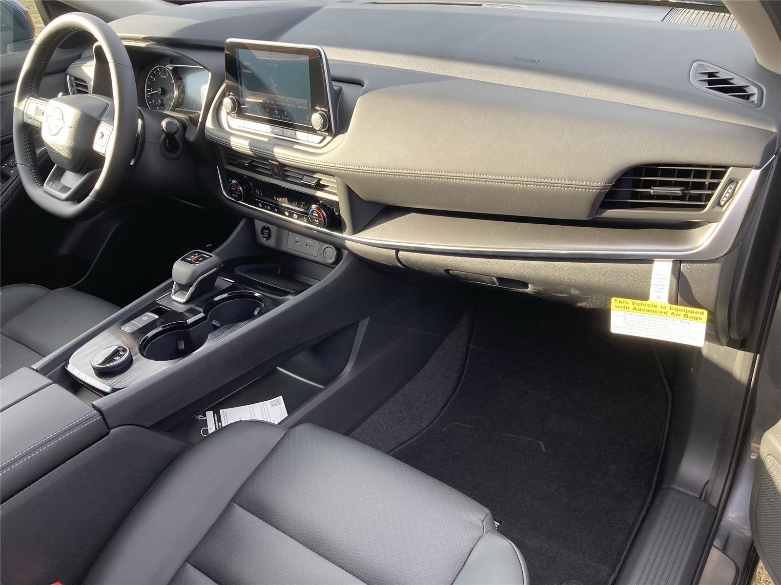 New 2026 Nissan Rogue SV image 25