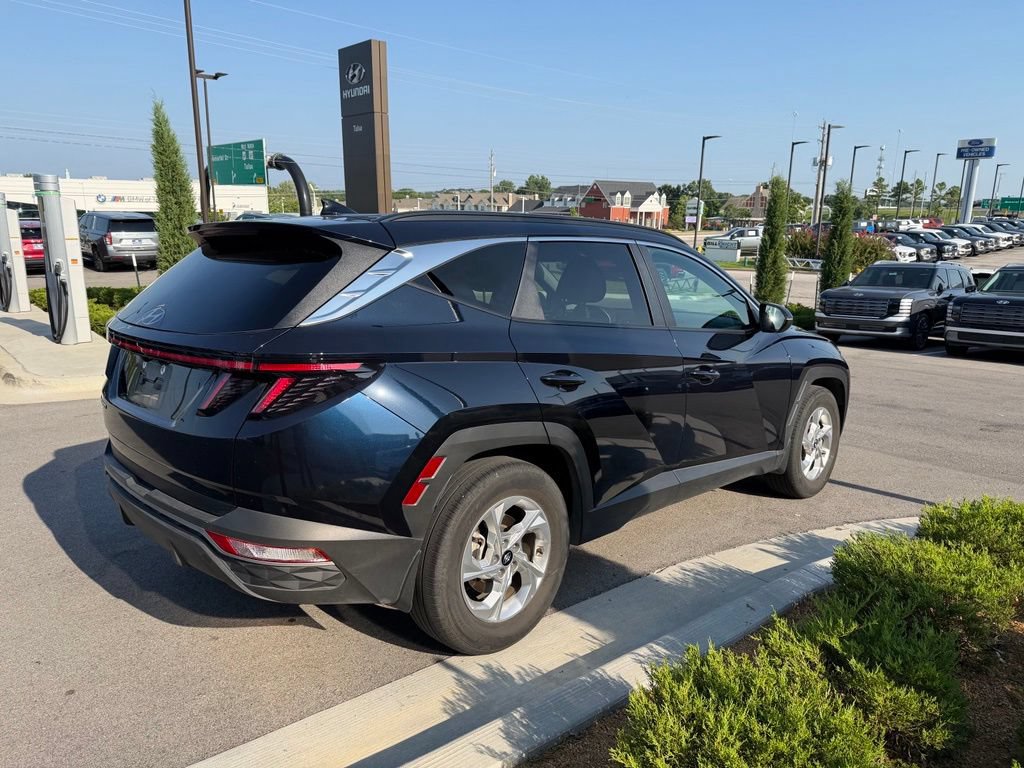 Certified 2022 Hyundai Tucson SEL FWD image 4