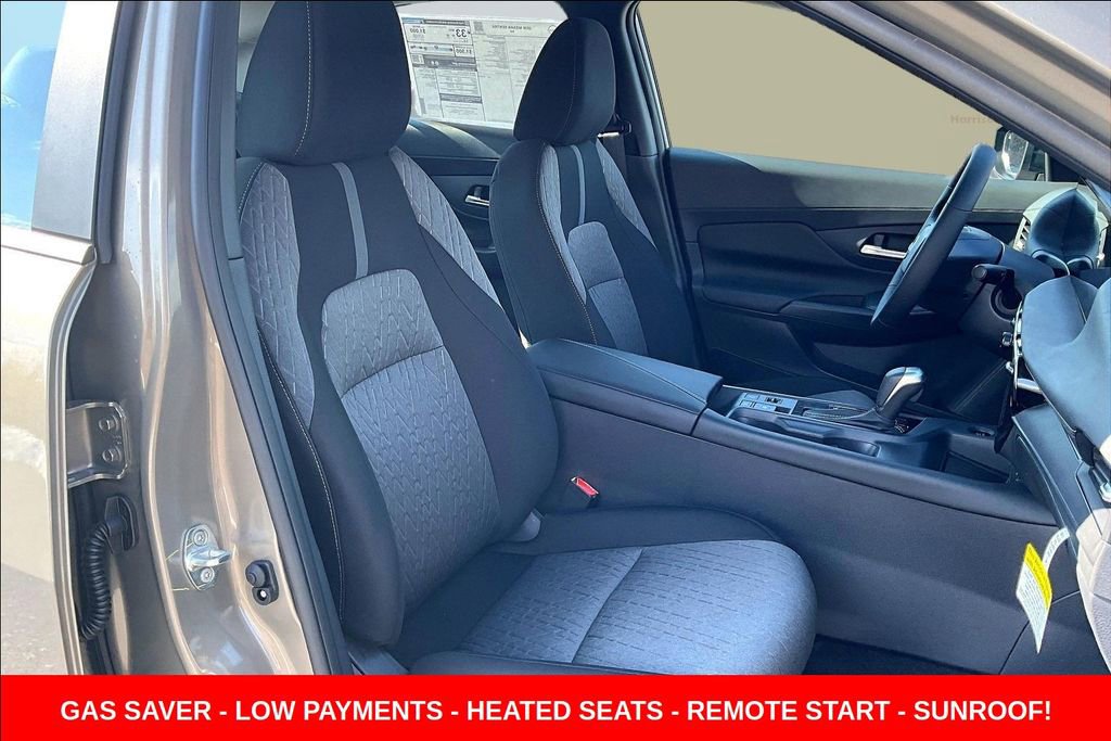 New 2026 Nissan Sentra SV w/ SV Convenience Package FWD image 9