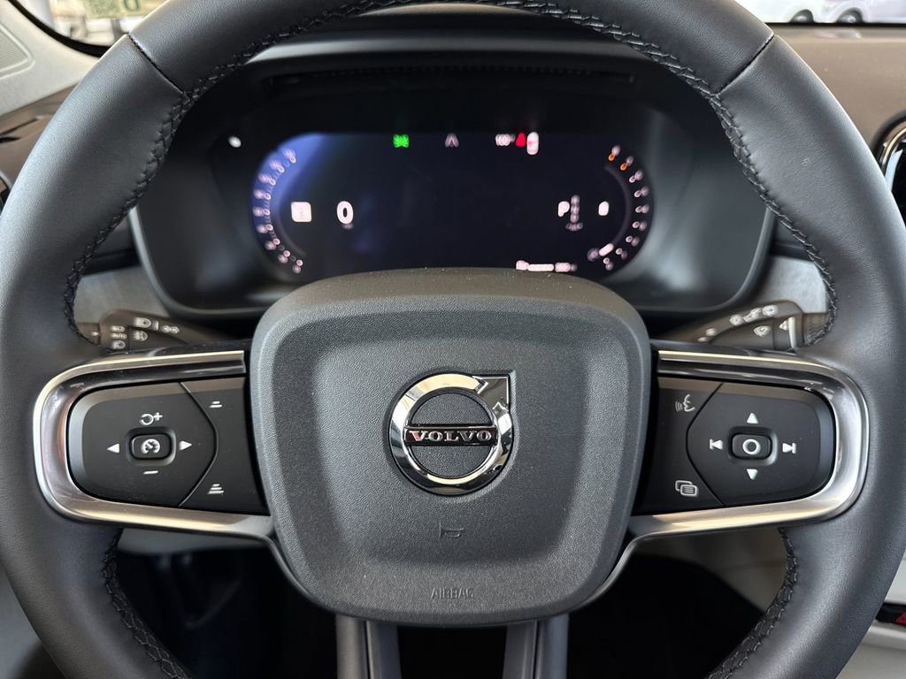 New 2026 Volvo XC40 B5 Plus w/ Protection Package Premier image 22