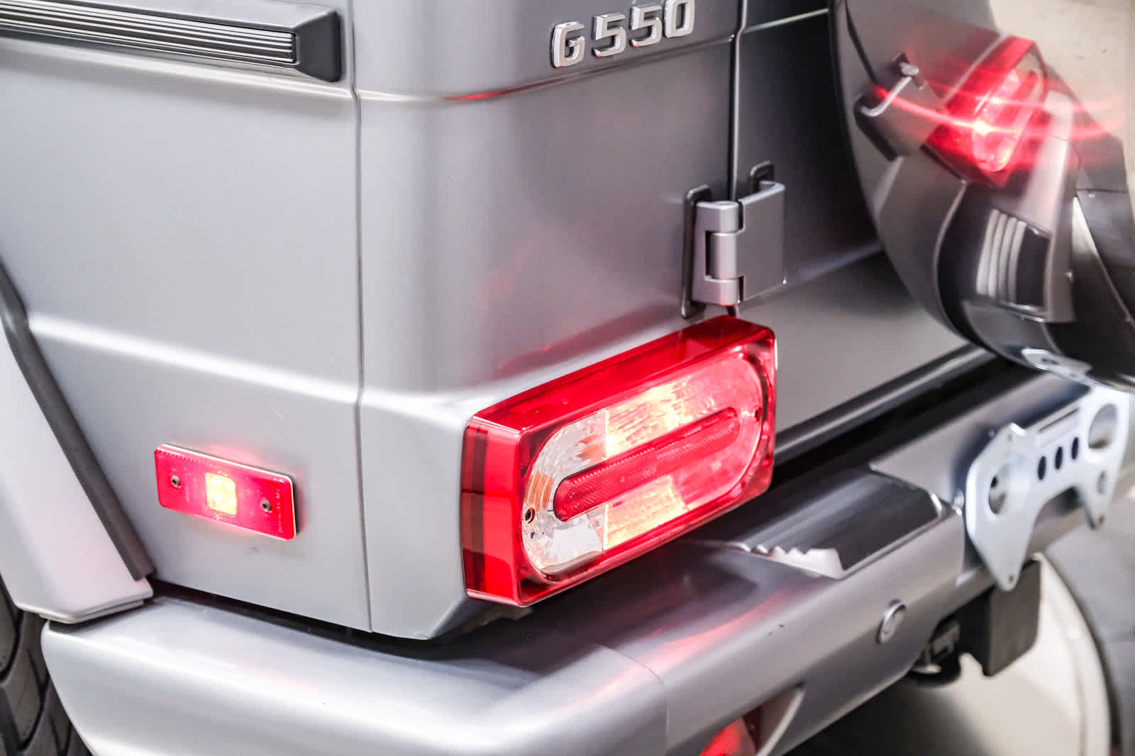 Used 2015 Mercedes-Benz G 550 image 7