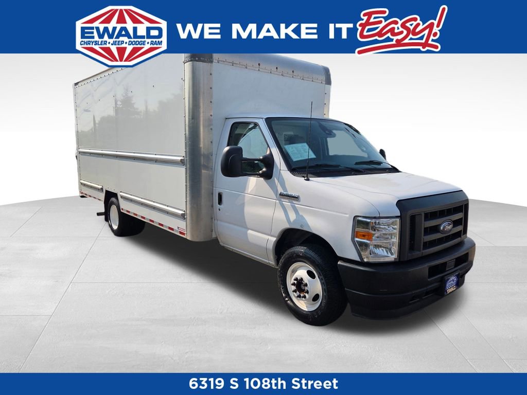 Used 2021 Ford E-350 and Econoline 350 Super Duty image 1