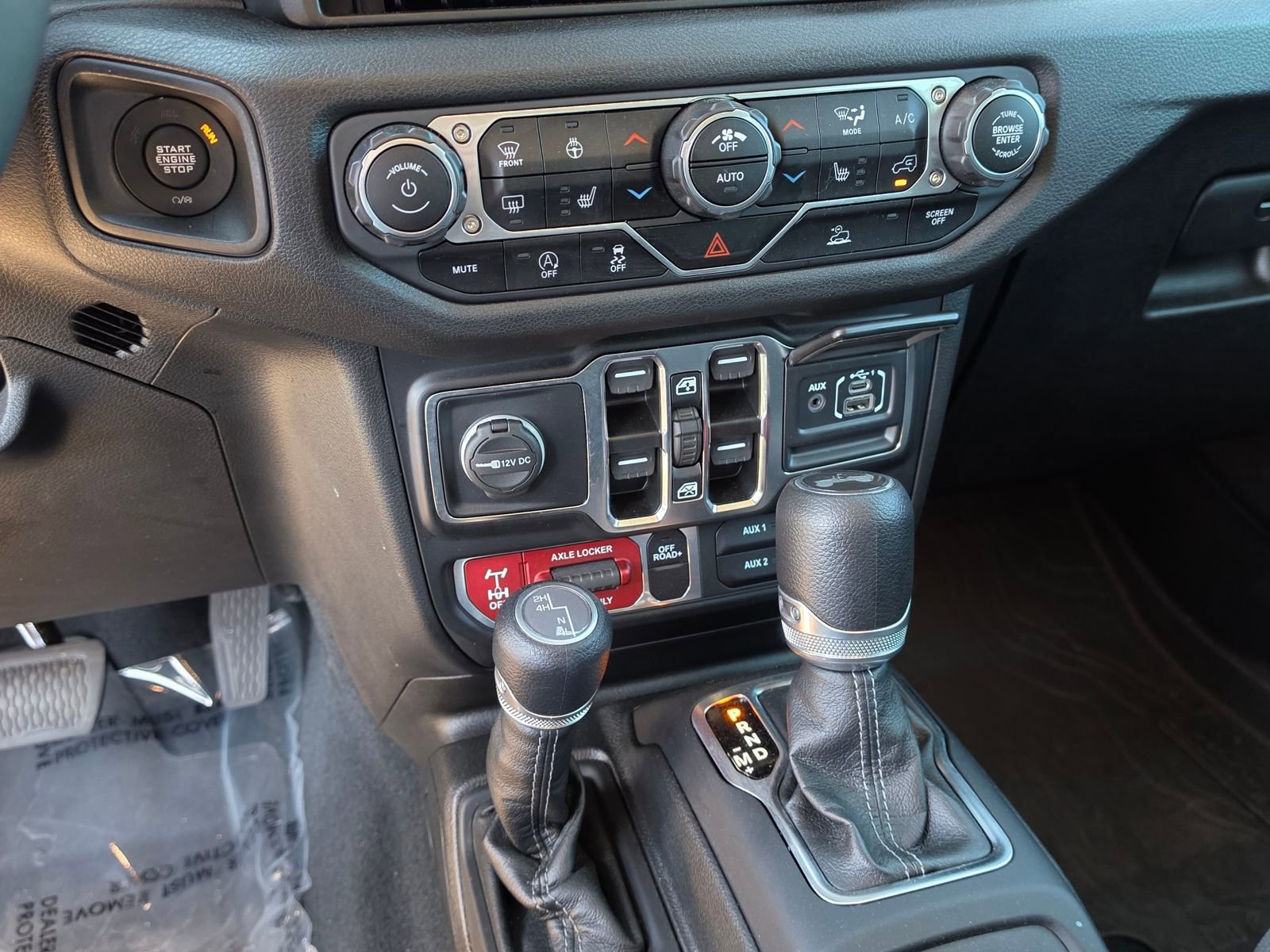 Used 2024 Jeep Wrangler Willys image 20