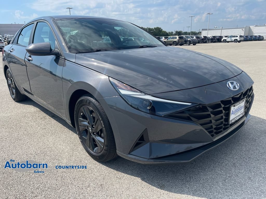 Used 2023 Hyundai Elantra SEL FWD image 7