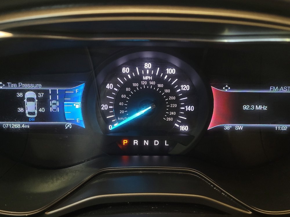 Used 2020 Ford Fusion SE image 23