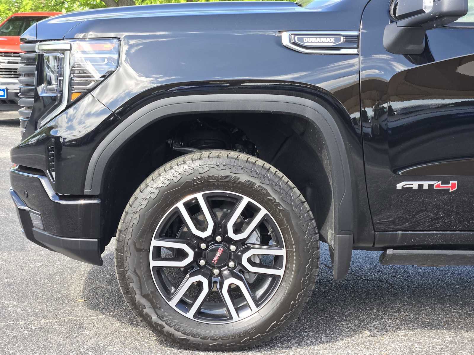 Certified 2026 GMC Sierra 1500 AT4 w/ AT4 Premium Package image 8