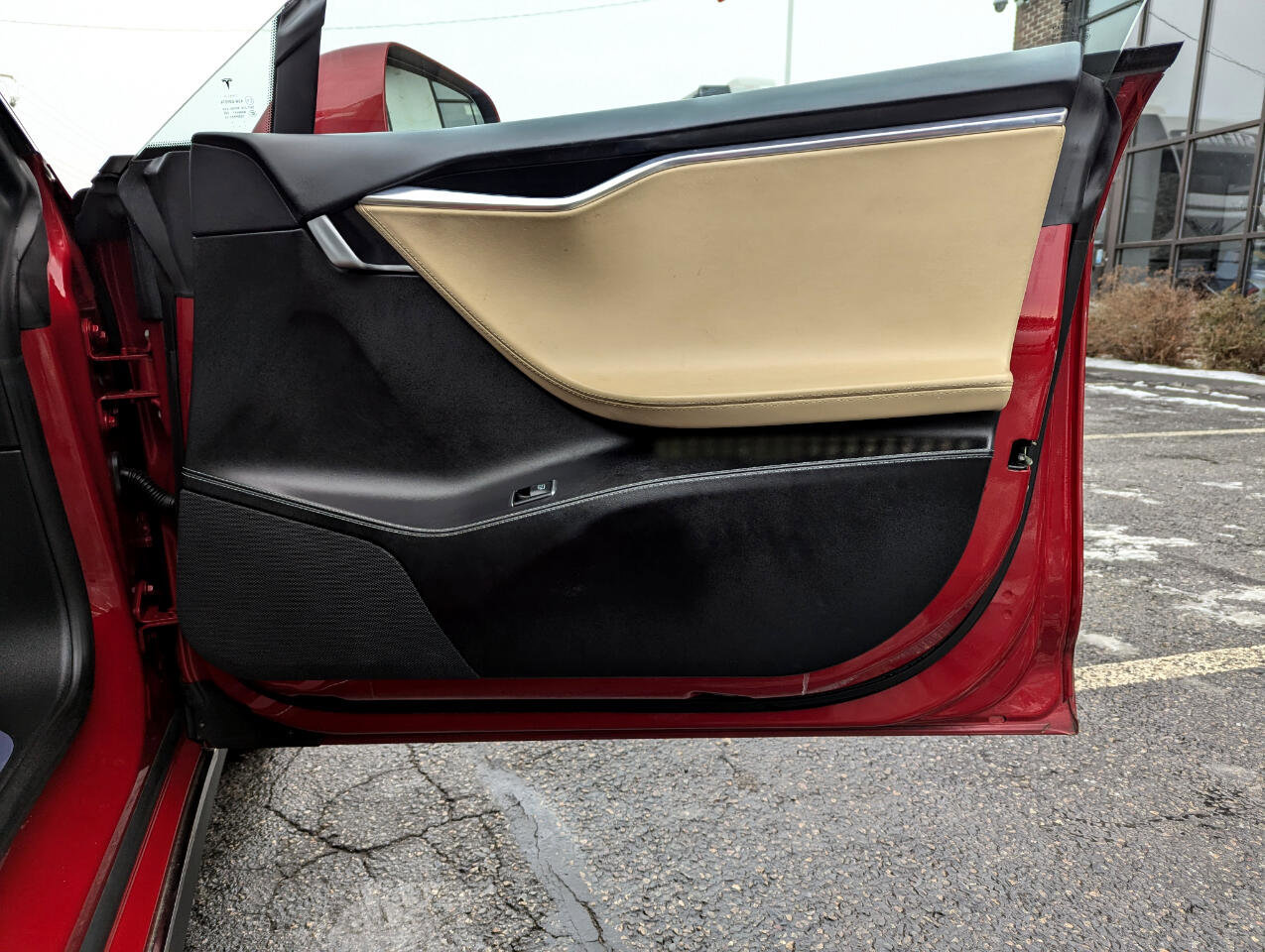 Used 2015 Tesla Model S AWD image 23