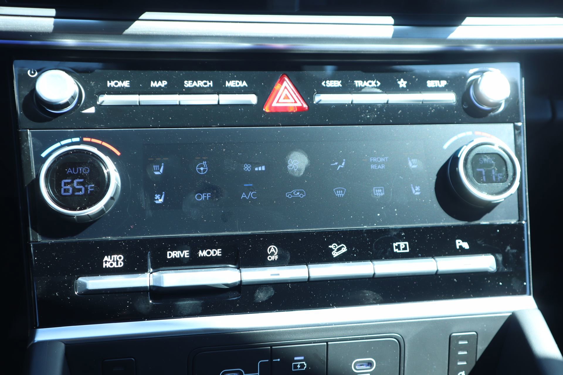 New 2026 Hyundai Santa Fe Limited FWD image 7