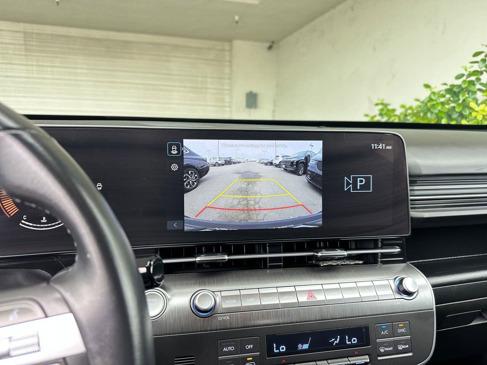 Used 2025 Hyundai Kona SEL image 17