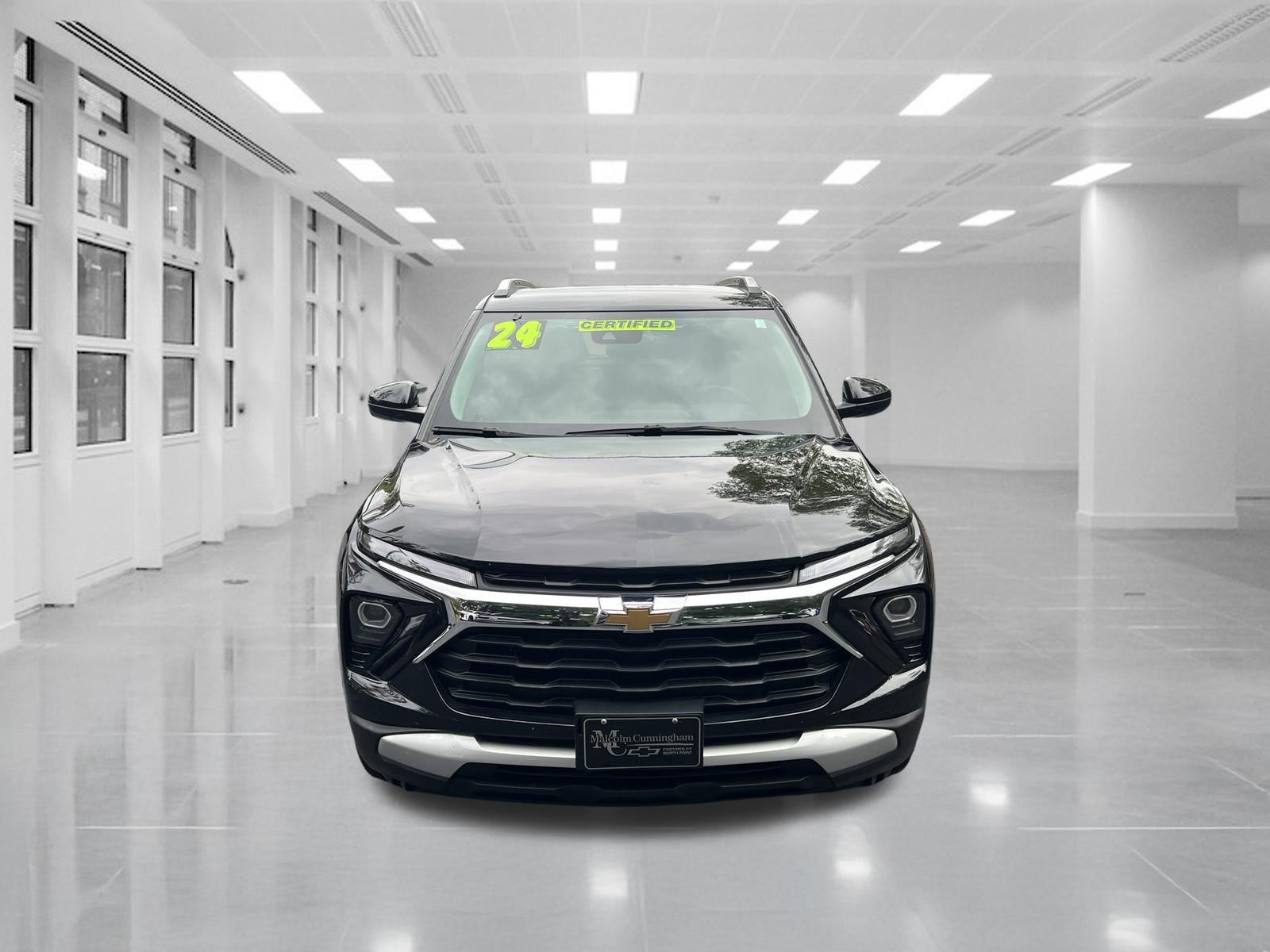 Certified 2024 Chevrolet TrailBlazer LT AWD/4WD image 2