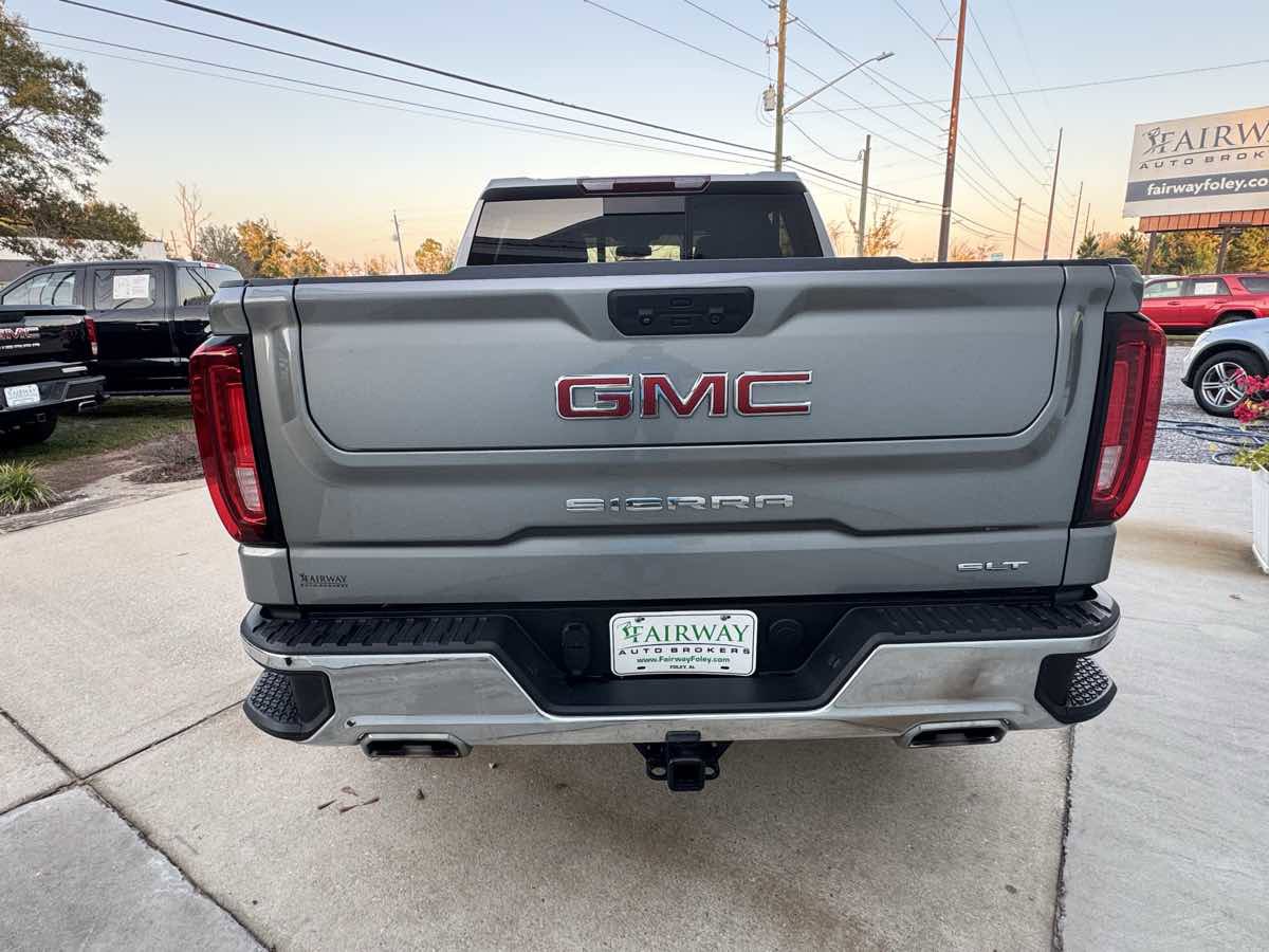 Used 2023 GMC Sierra 1500 SLT w/ SLT Premium Package image 6