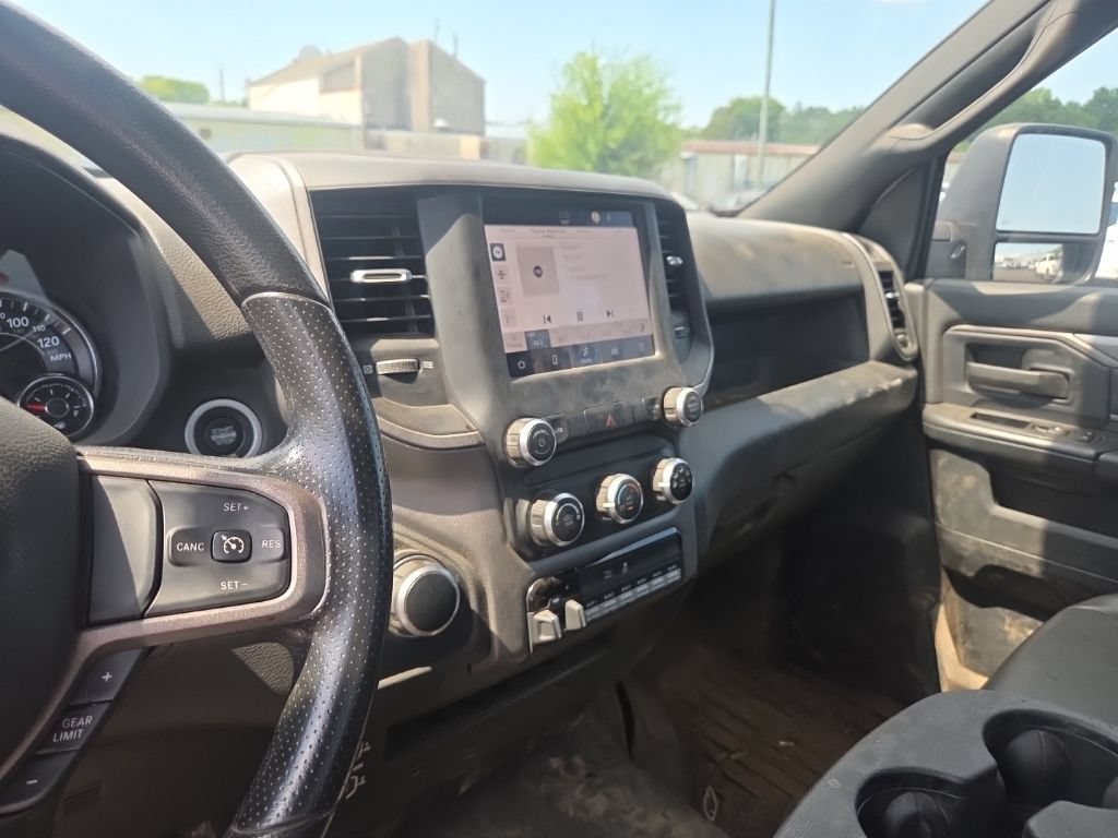 Used 2023 RAM 2500 Tradesman RWD image 33