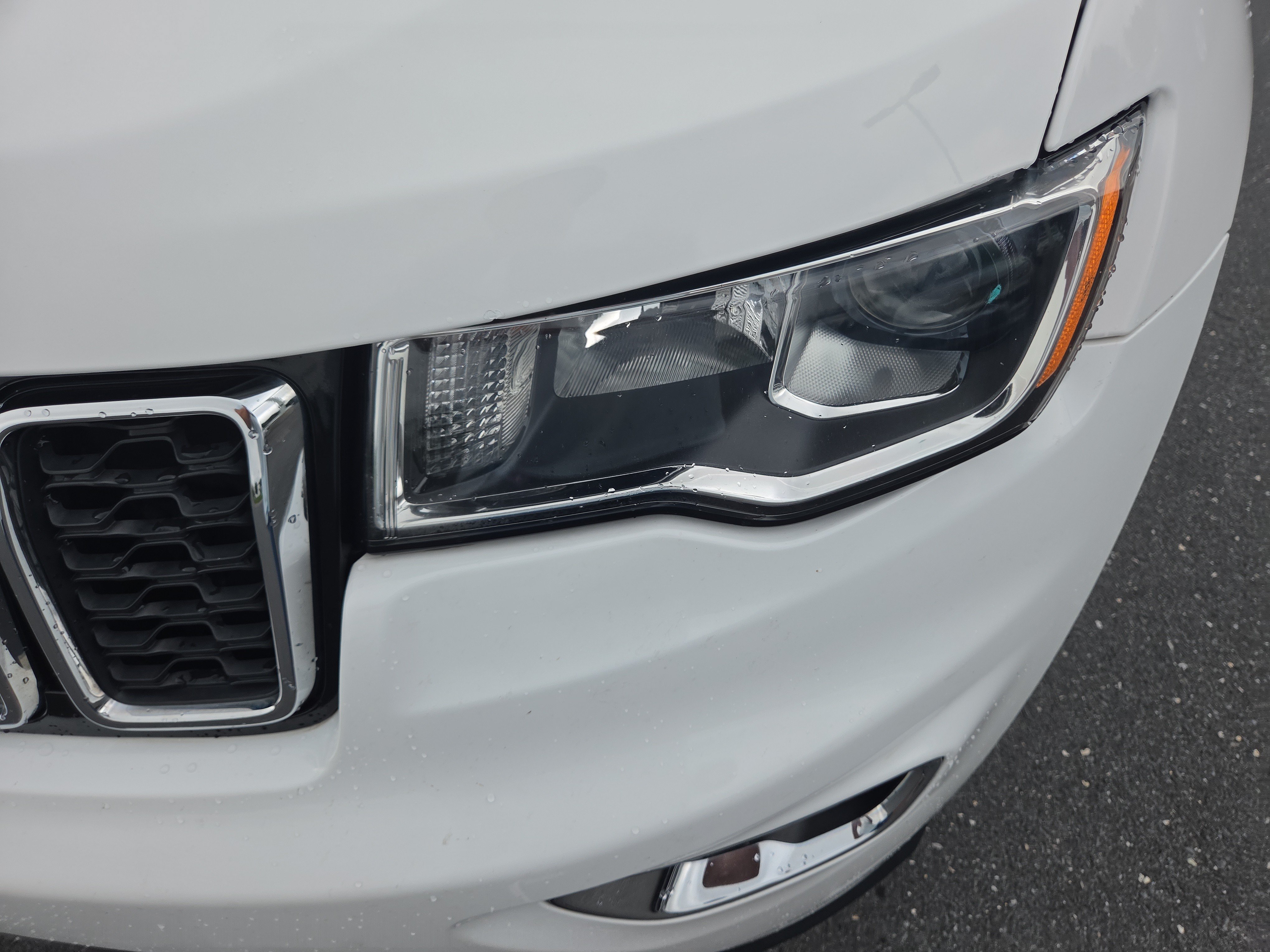 Used 2017 Jeep Grand Cherokee Limited AWD/4WD image 21