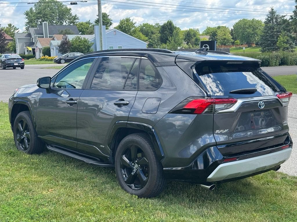 Used 2019 Toyota RAV4 XSE AWD/4WD image 3